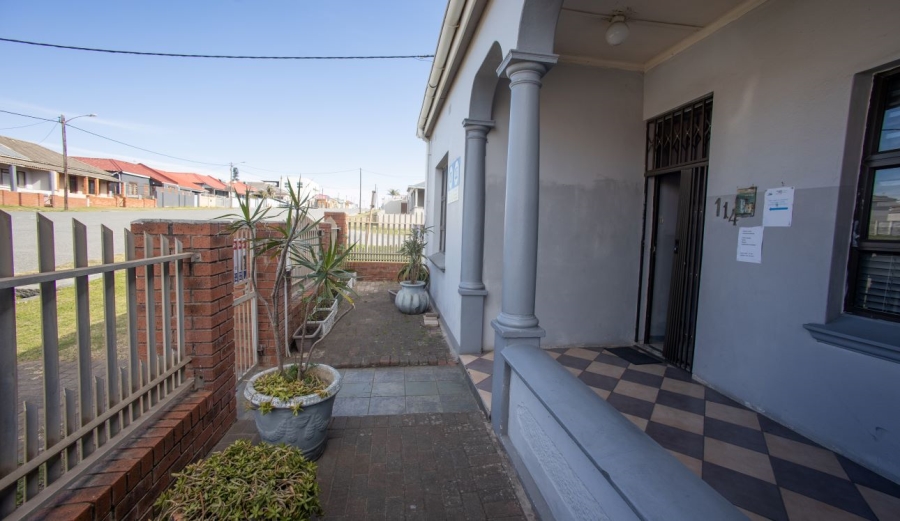 3 Bedroom Property for Sale in Quigney Eastern Cape